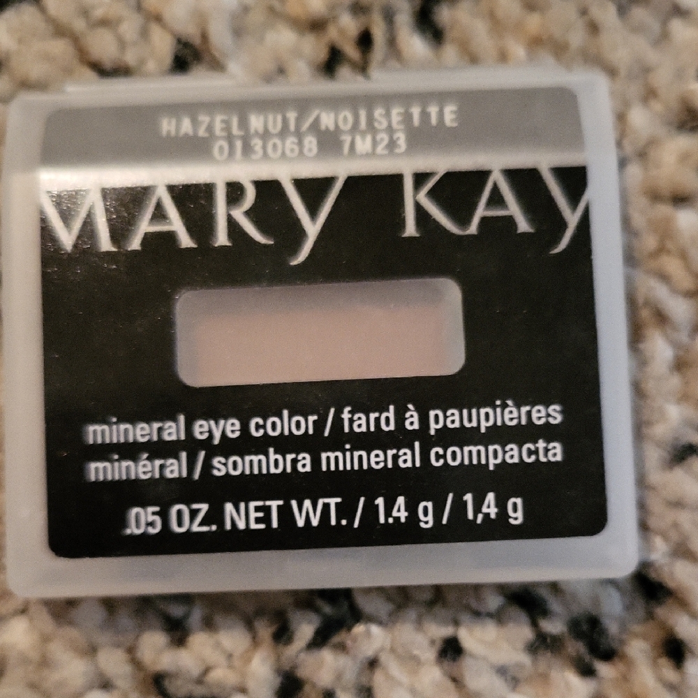 Mary Kay Mineral Eye Color in Hazelnut